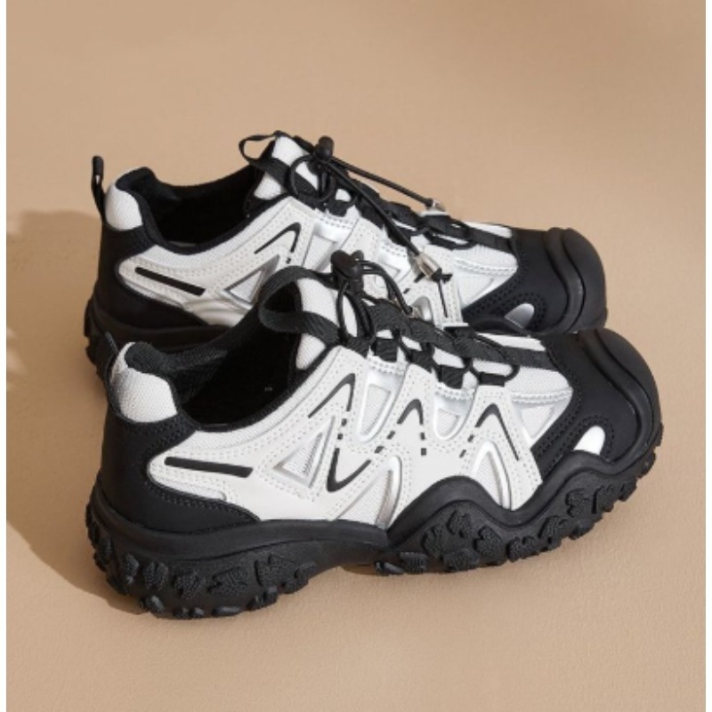 Dames Outdoor Trekkingsneakers - Sewing Cloth recensie en prijs